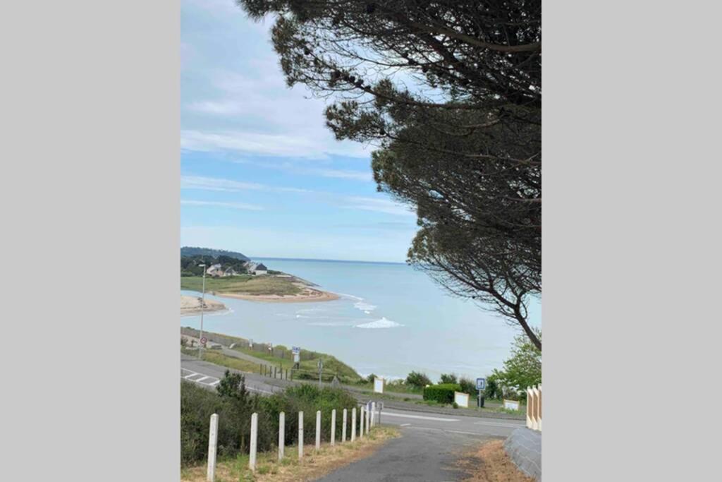 Le kocon, dans un écrin, le calme à la mer Saint-Pair-sur-Mer Extérieur photo